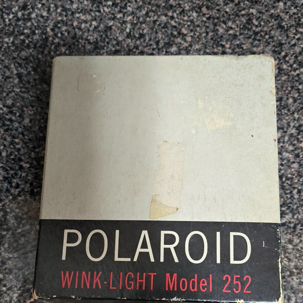 Vintage Polaroid Wink-Light Model 250 Flash w/ Original Box & Instructions